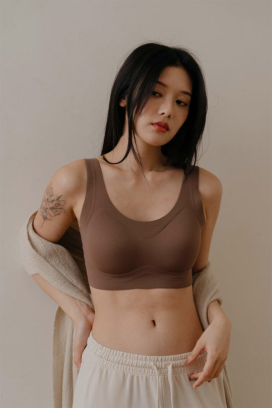 無痕 · 磨毛寬肩|榛果棕