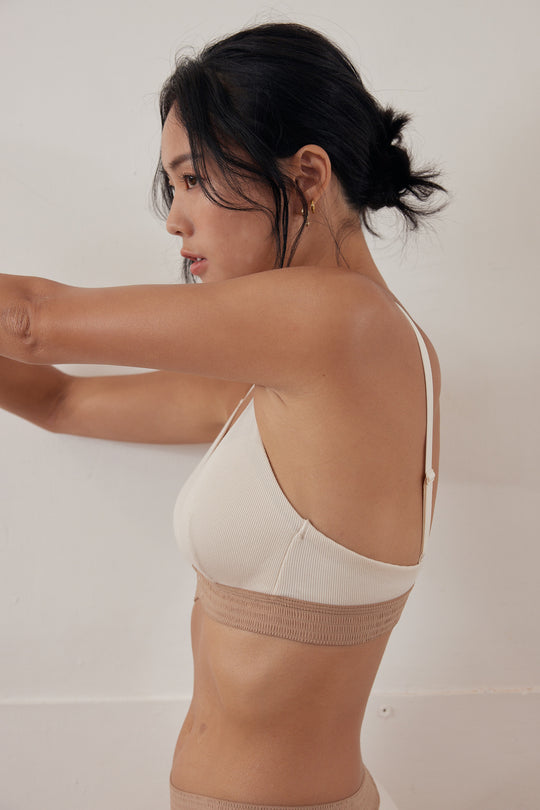 柔韌・美式深 V 拼色三角杯 成套|燕麥咖