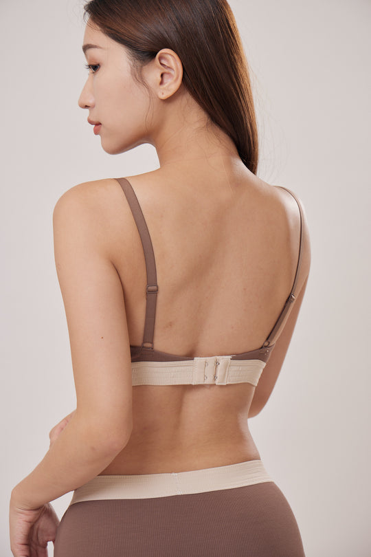 柔韌・美式深 V 拼色三角杯 成套|可可棕