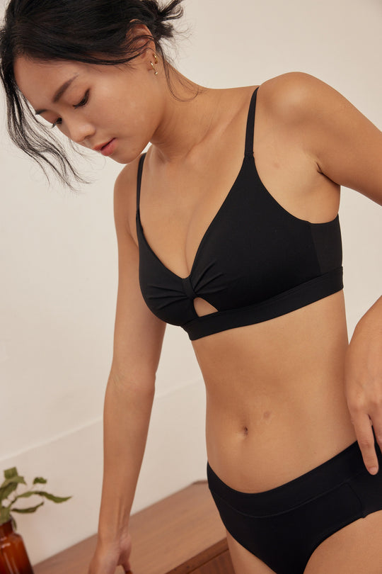 柔韌・蝴蝶簍空 3/4 杯|太妃色