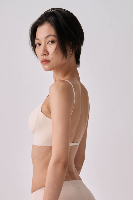 無痕 · 雲感一字美背內衣|裸米