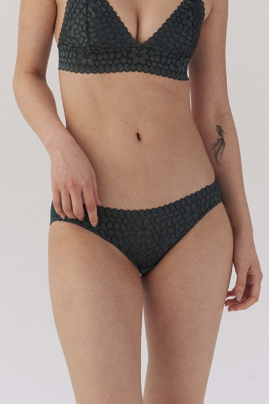 柔絲・軟蕾絲三角褲|千歲綠