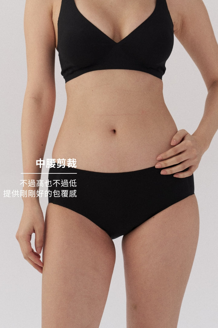 柔韌・舒芙蕾全包臀內褲|黑