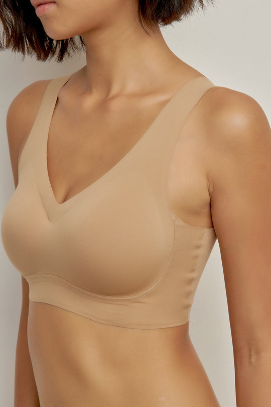 無痕・大 U 美背內衣|卡其