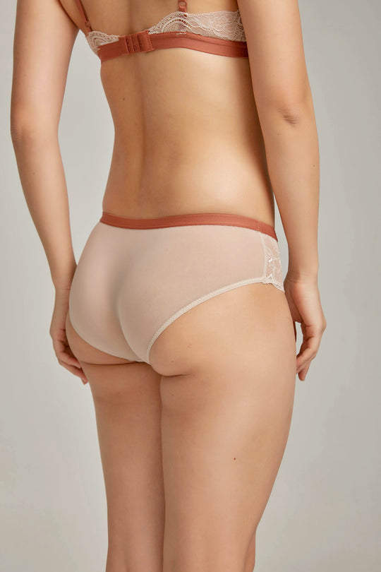 柔絲・蕾絲拼色三角褲|小鹿棕