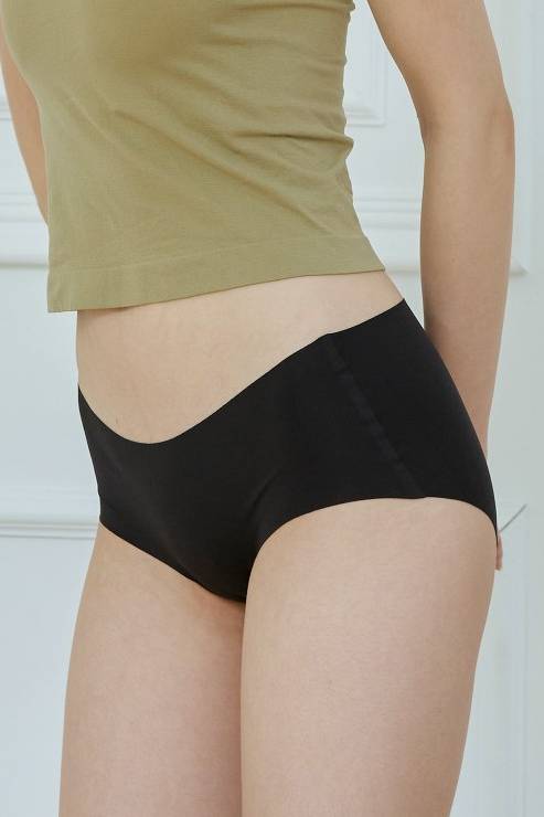 無痕・低腰包臀內褲|玄黑