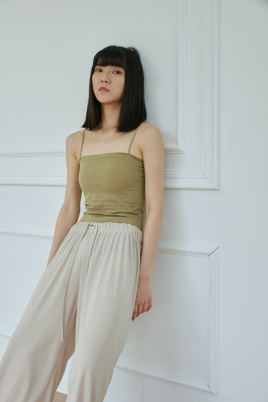 柔亮・細肩平口BraTop|墨綠