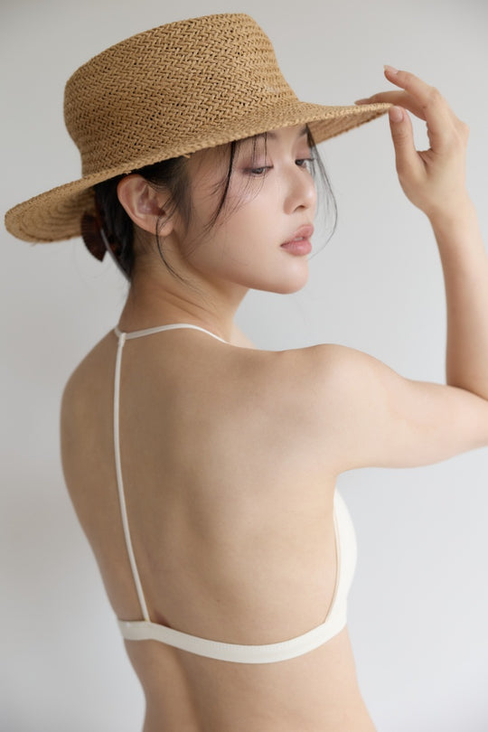 柔韌・無背鉤 T 型美背三角杯｜白