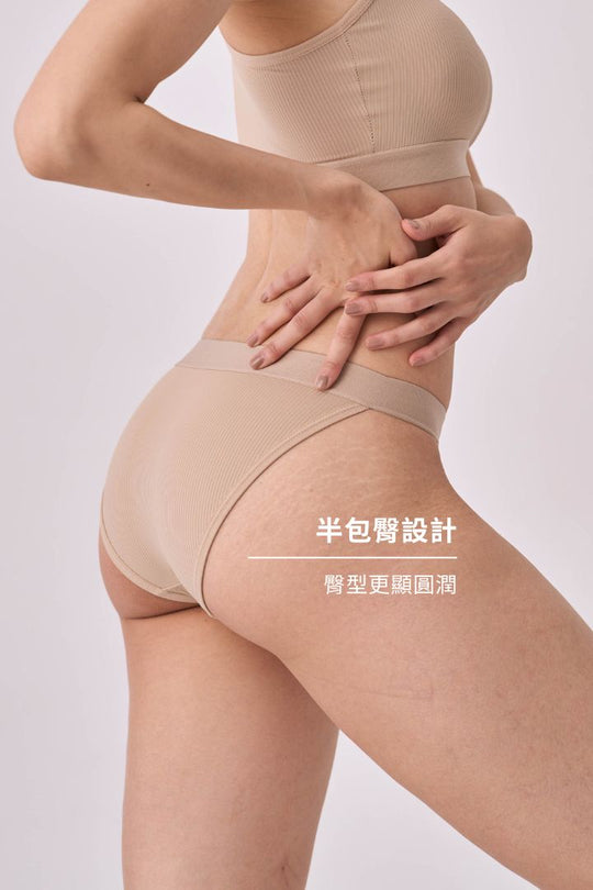 柔亮・時尚條紋半包臀三角褲｜淺卡其