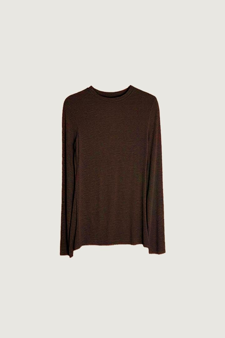 極親膚圓領長袖上衣穿搭