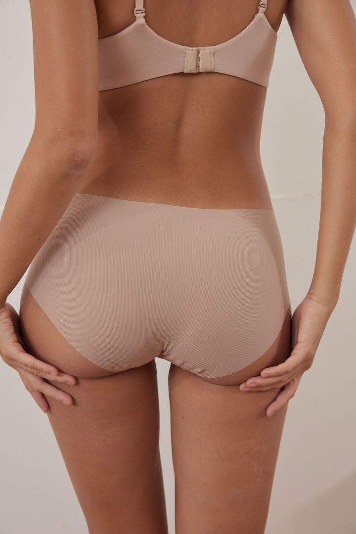 無痕・直紋裸色面膜內褲 6 件組