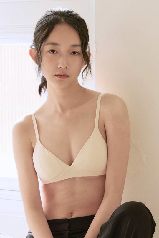 柔韌・莫代爾薄襯三角杯｜米白