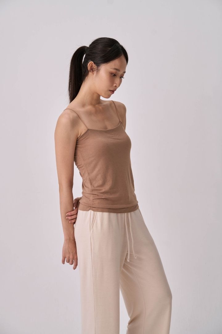 慕斯絨超細吊帶BraTop｜焦糖奶