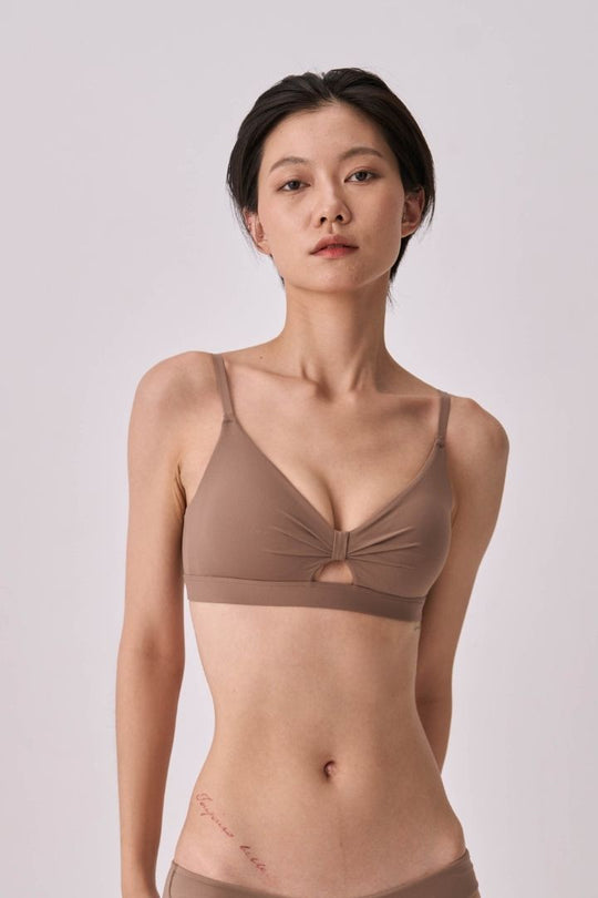 柔韌・蝴蝶簍空 3/4 杯｜紅沙色