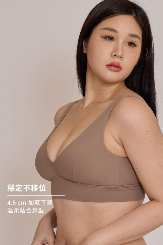 柔韌・包覆集中三角杯｜紅沙