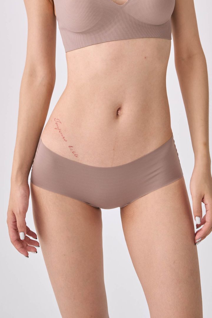 無痕・低腰包臀內褲 6 件組