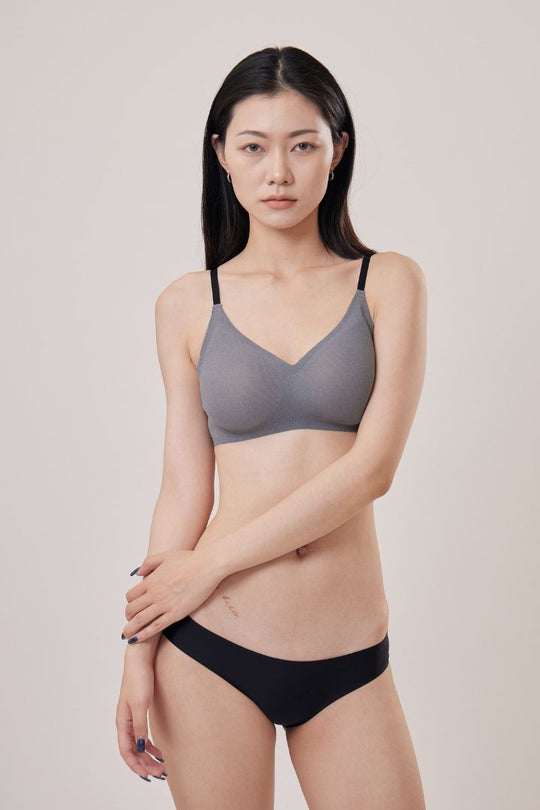 柔亮・美型低腰半包臀三角褲｜玄黑