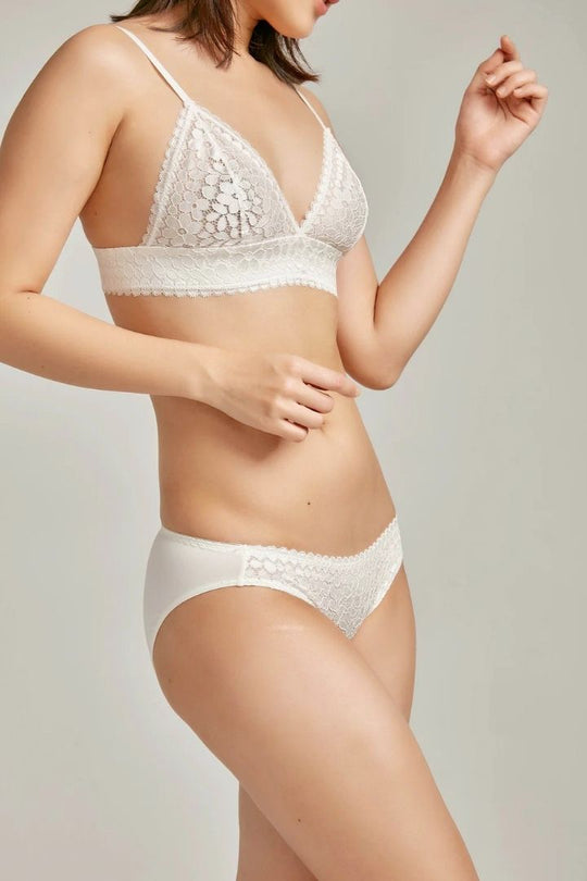 柔絲・軟蕾絲法式三角杯｜月白