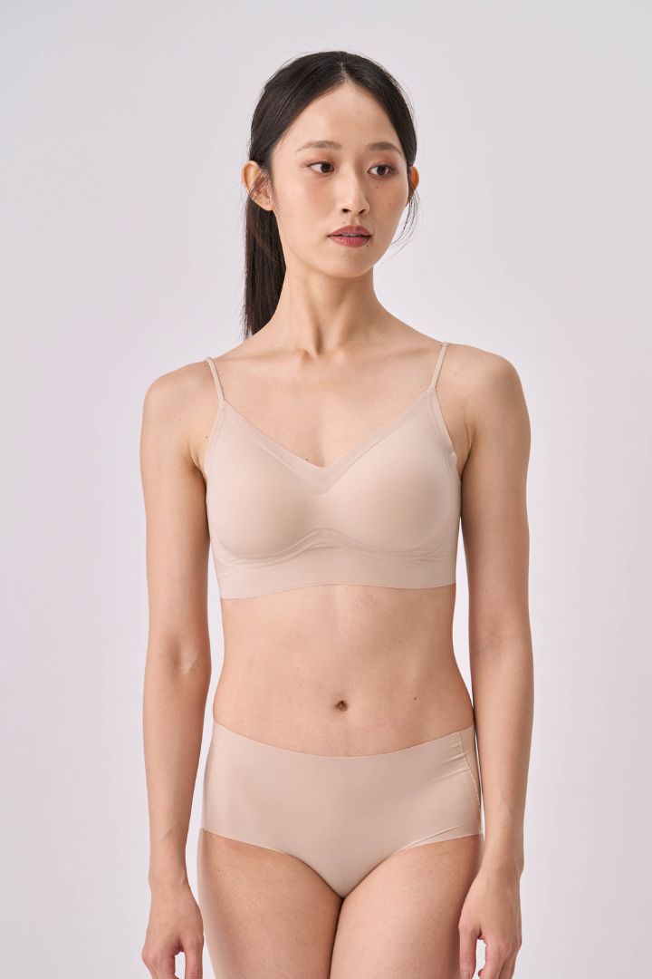 無痕・雲感細肩｜裸膚