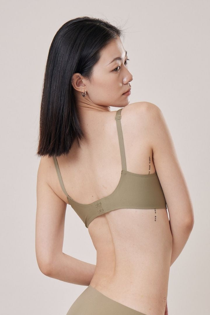 柔亮・軟支撐美胸三角杯｜抹茶