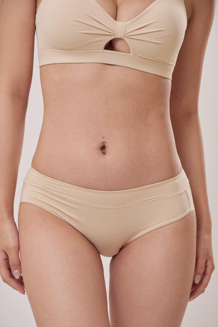 柔韌・中腰透氣寬腰圍內褲｜紅沙色
