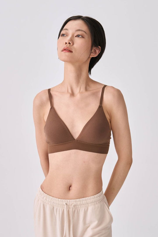 柔韌 · 低脊心純色三角杯｜焦糖咖