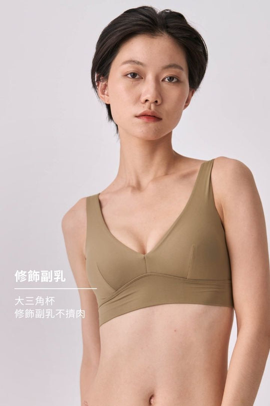 柔韌・包覆集中三角杯｜冷橄欖