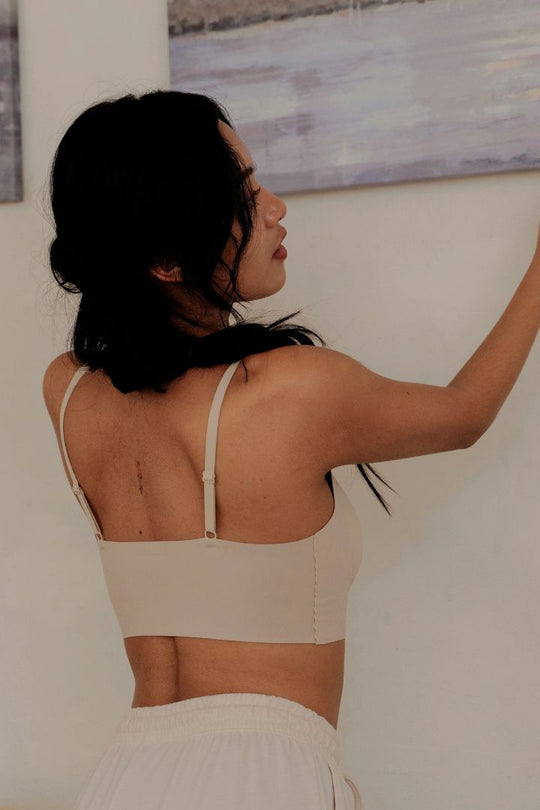 無痕 · 磨毛細肩｜榛果棕