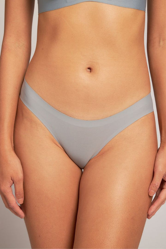 柔亮・美型低腰半包臀三角褲｜灰藍