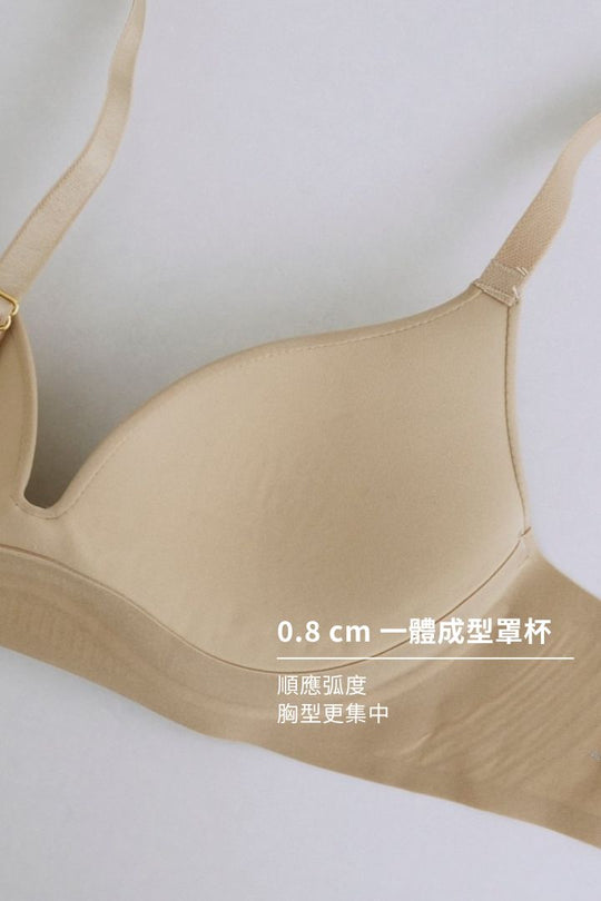 挺集中 3/4 杯無鋼圈內衣