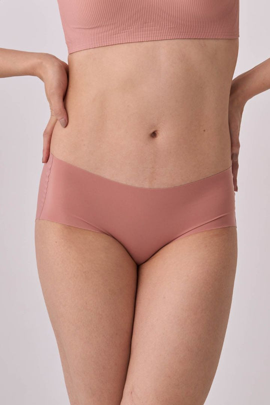 無痕・低腰包臀內褲 3 件組｜米膚＋卡其＋珊瑚粉