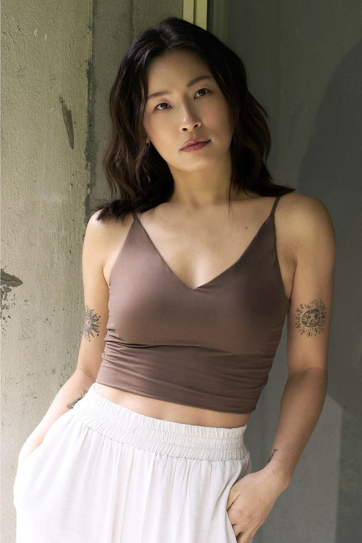 慕斯 V 領 Bra Top 長版 / 短版穿搭